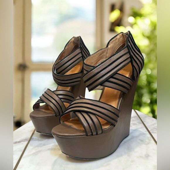 L.A.M.B. Y2K 90s Bernadette Leather Sandals Wedges Heels Size 7.5 - Picture 3 of 15